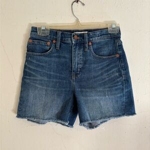 Madewell denim shorts size small (juniors)